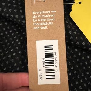 Sweater new w tags size M with hood